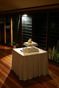 Regals' Rendezvous - wedding cake 3