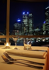 Cruise - table setting night lights