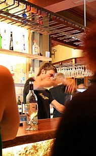 Beaches Pizzeria - barman