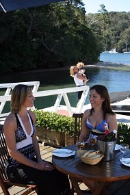 Echo on the Marina - girls 1