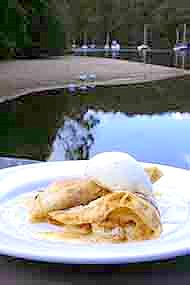 Echo on the Marina - menu Apple Crepe