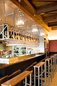 Kingsleys - bar