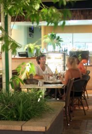 Beachouse Grillbar - people at table